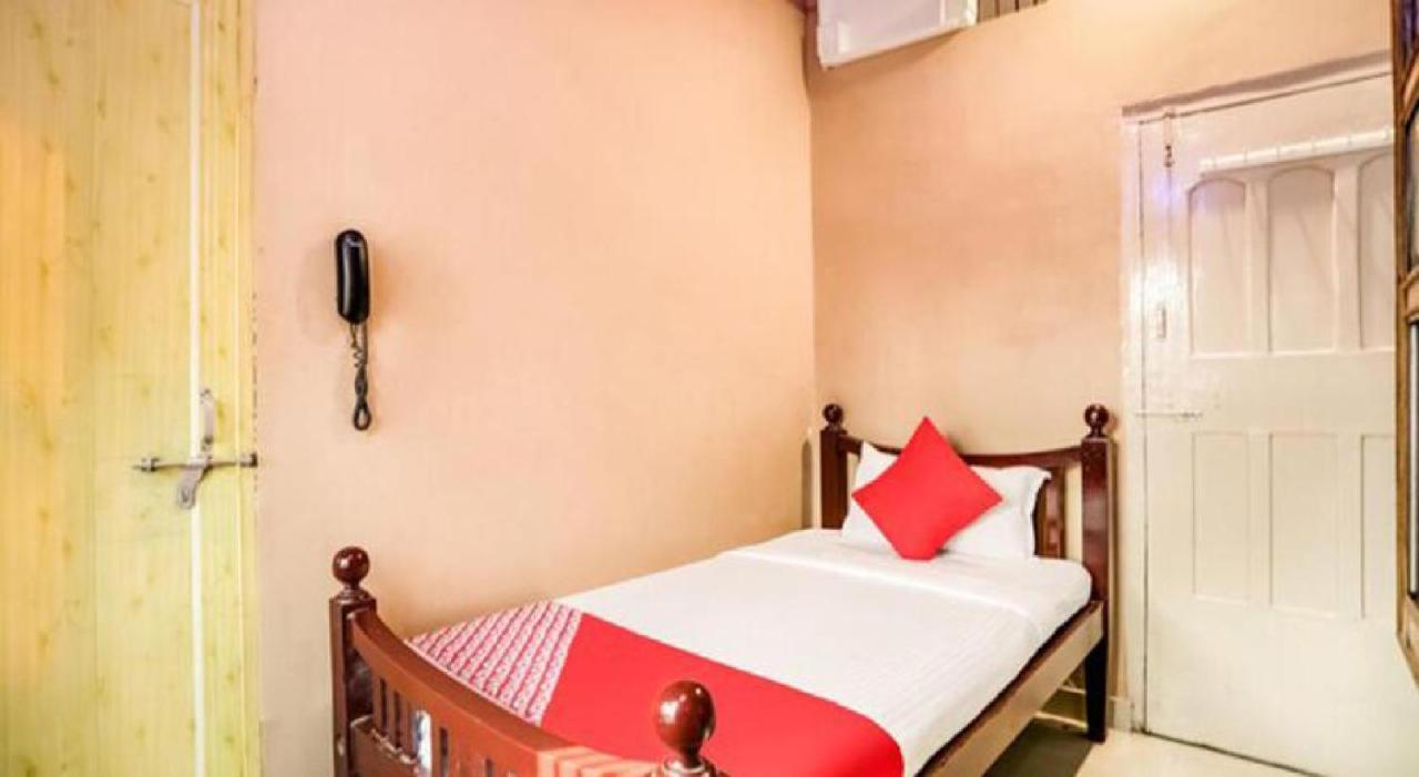 Hotel Aakash Ganga Varanasi Dış mekan fotoğraf
