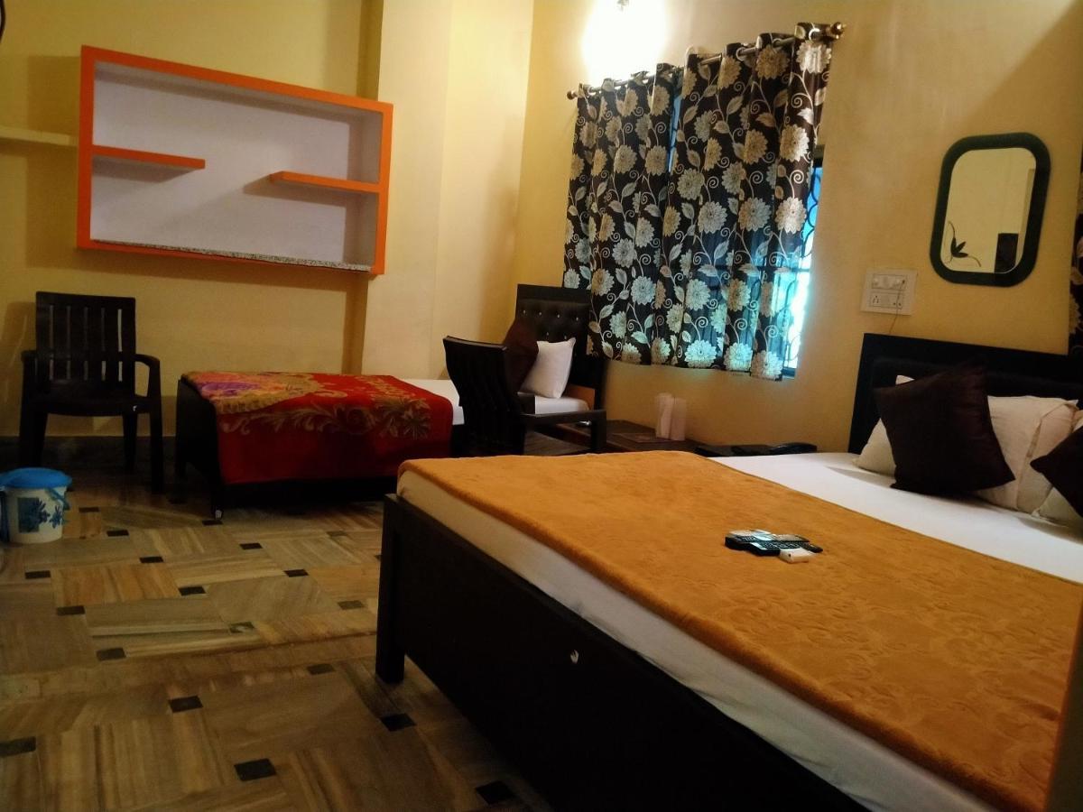 Hotel Aakash Ganga Varanasi Dış mekan fotoğraf