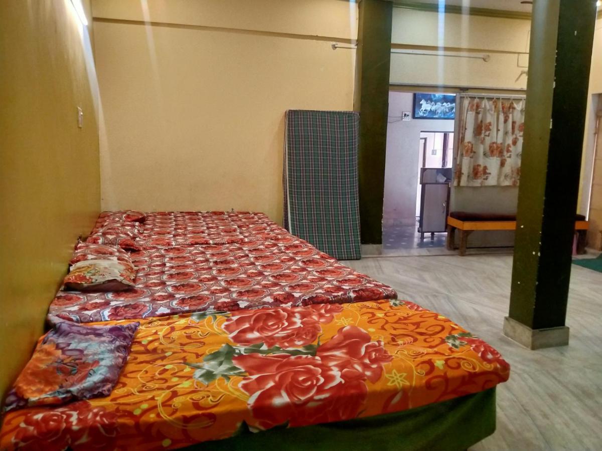 Hotel Aakash Ganga Varanasi Dış mekan fotoğraf