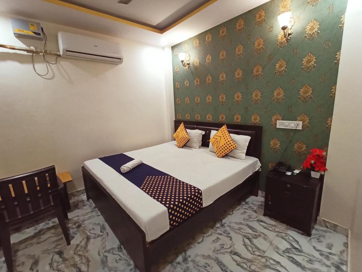 Hotel Aakash Ganga Varanasi Dış mekan fotoğraf
