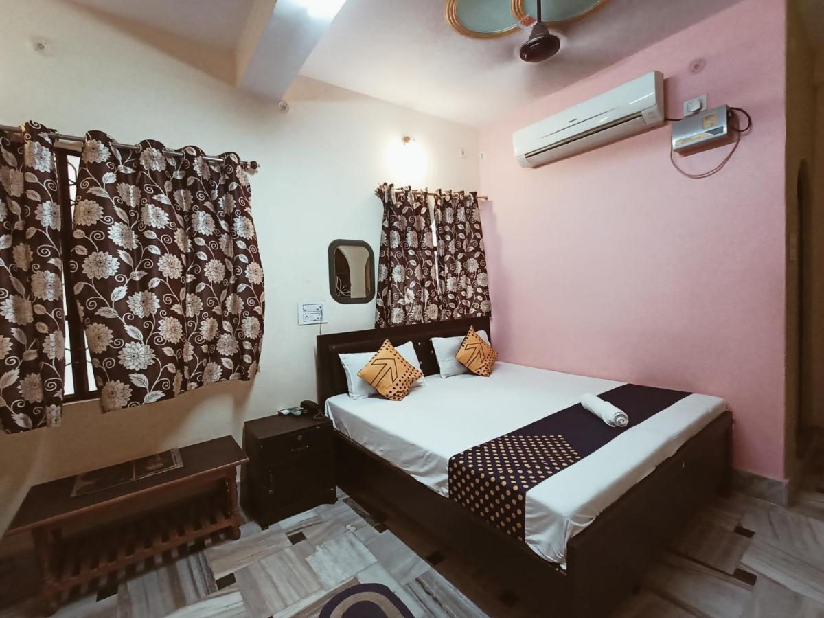 Hotel Aakash Ganga Varanasi Dış mekan fotoğraf